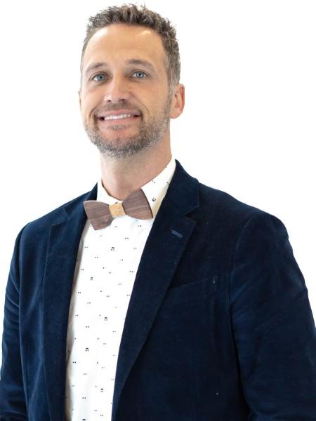 Photo of Luke Bouman