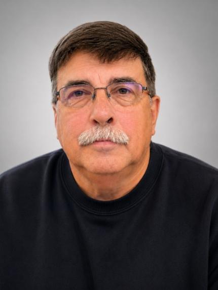 Photo of Wayne Frizzell