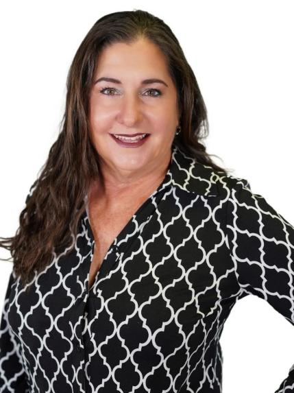 Photo of Lisa Aprea