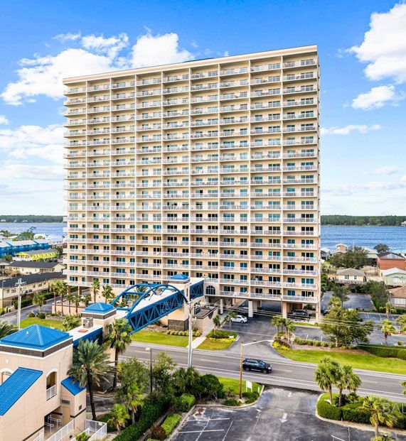 Crystal Tower Condos