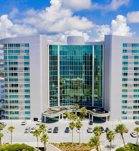 Bella Luna Condos