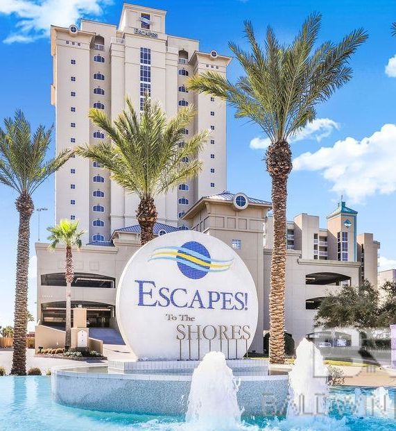 Escapes Condos
