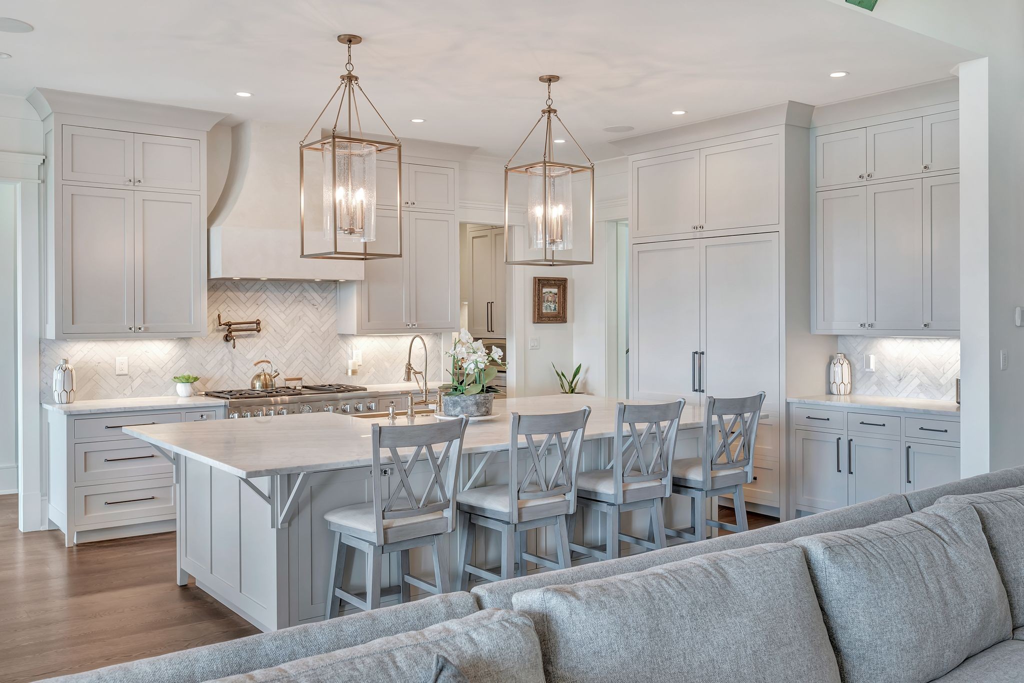 37046 - College Grove